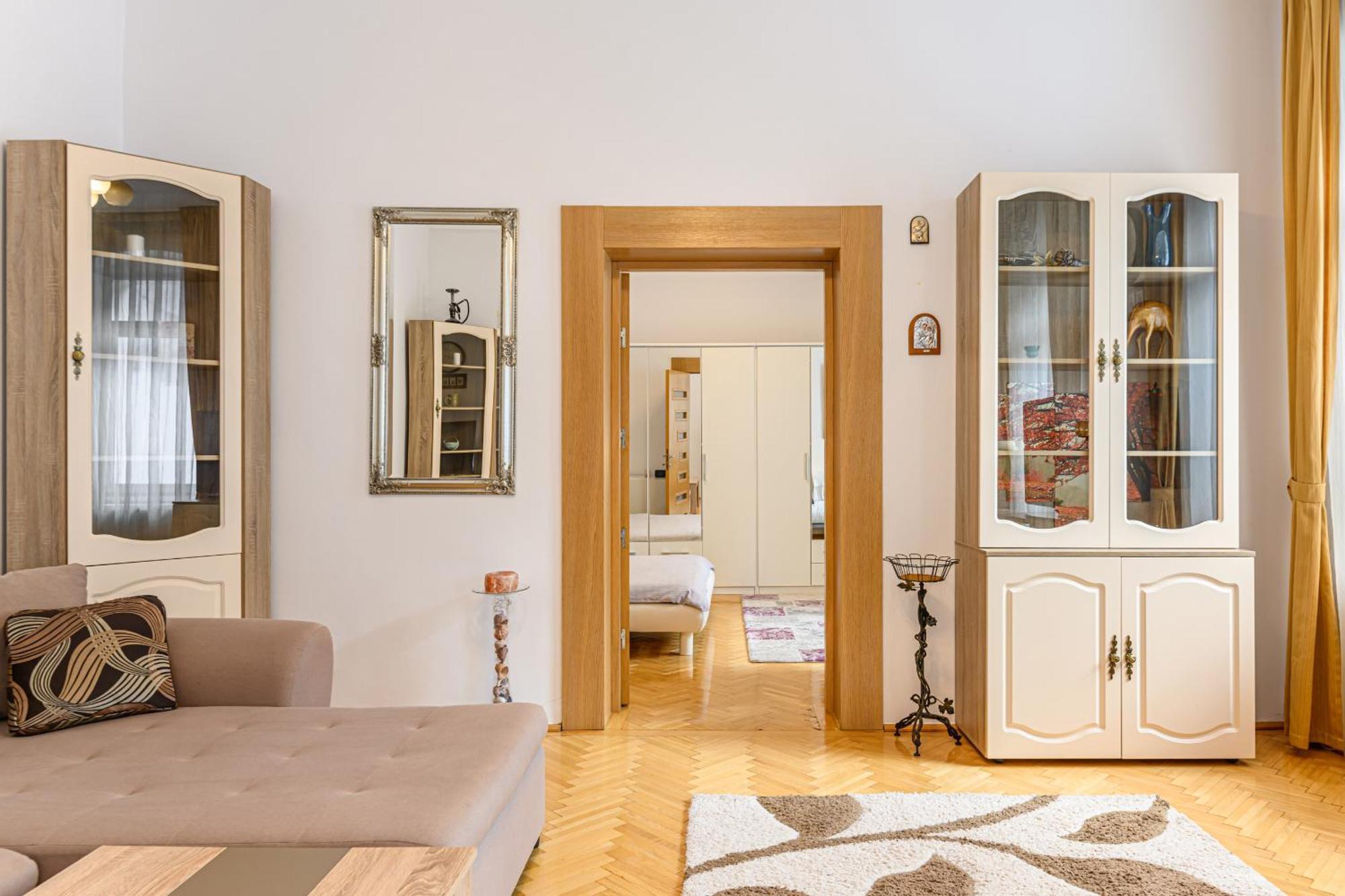 Brasov Centrul Vechi - 67Sqm - 2Min To Counsel Square Daire Dış mekan fotoğraf