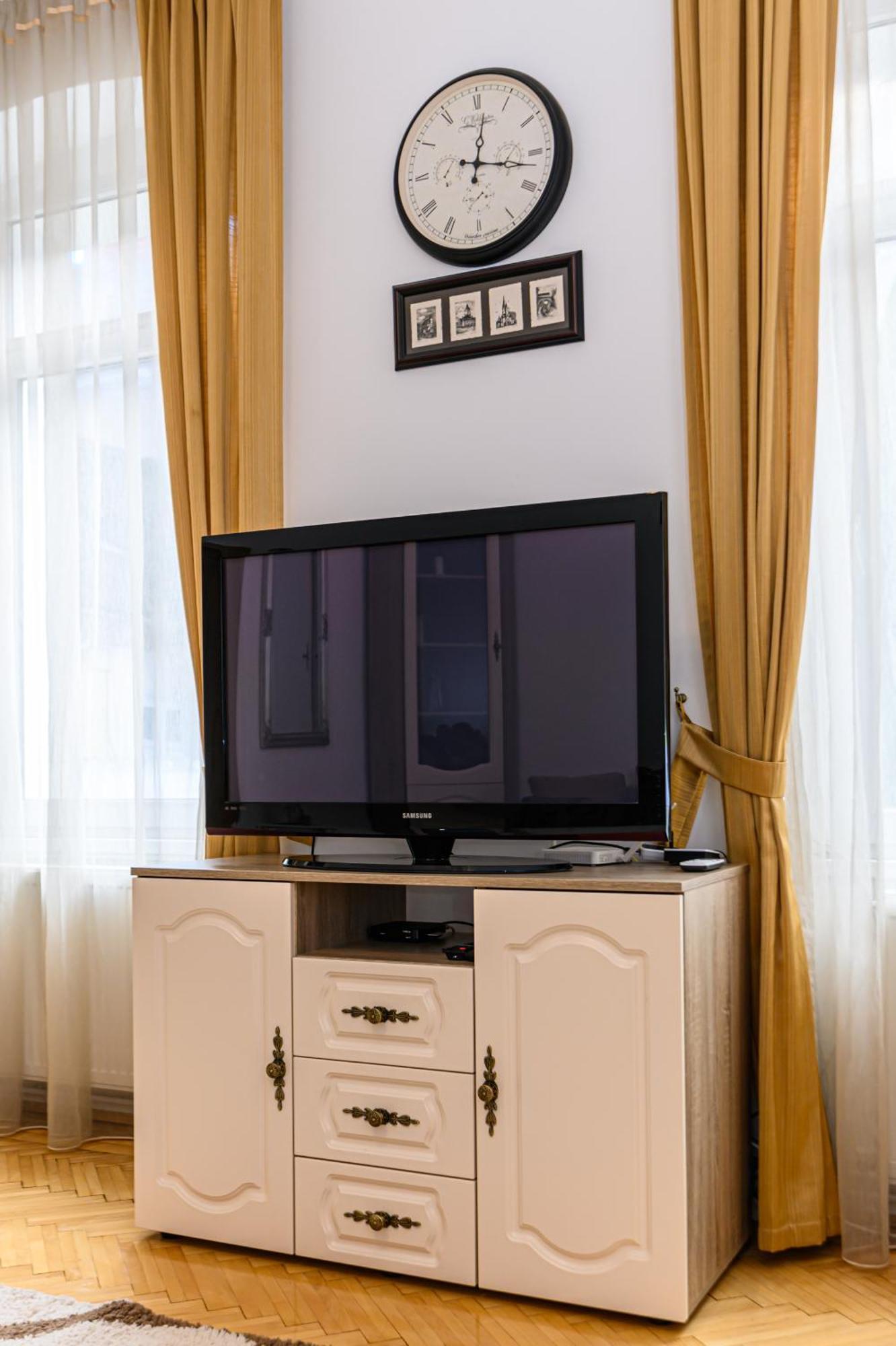 Brasov Centrul Vechi - 67Sqm - 2Min To Counsel Square Daire Dış mekan fotoğraf