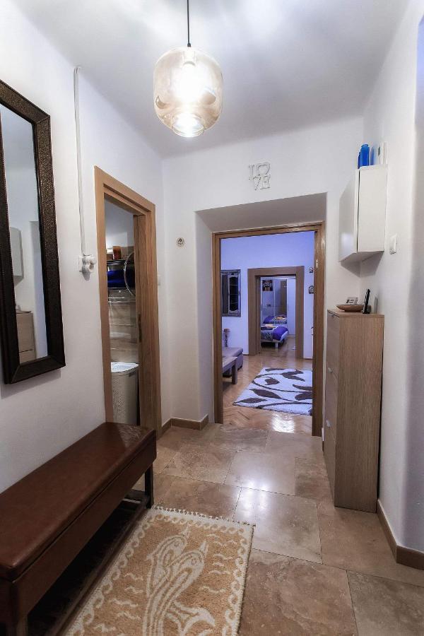 Brasov Centrul Vechi - 67Sqm - 2Min To Counsel Square Daire Dış mekan fotoğraf