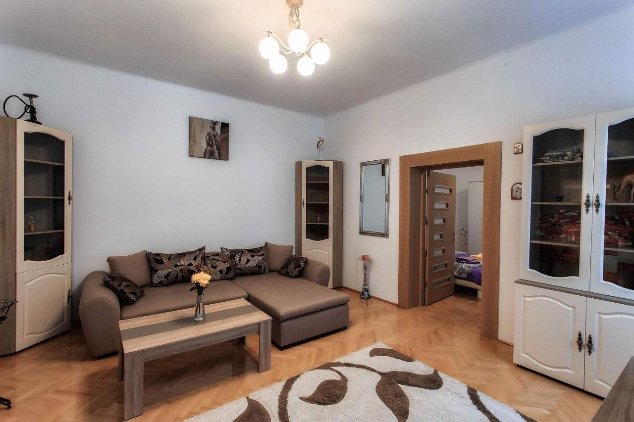 Brasov Centrul Vechi - 67Sqm - 2Min To Counsel Square Daire Dış mekan fotoğraf